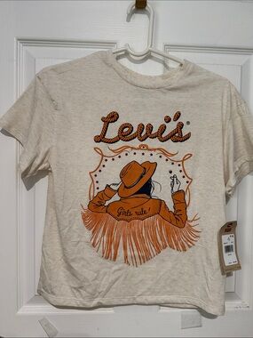 NWT Kids girl Levi's Cream Tee with Orange Western Graphic. Size M.